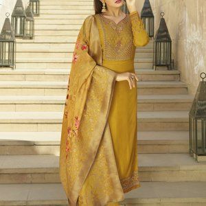 Salwar Kameez by Fabricoz USA